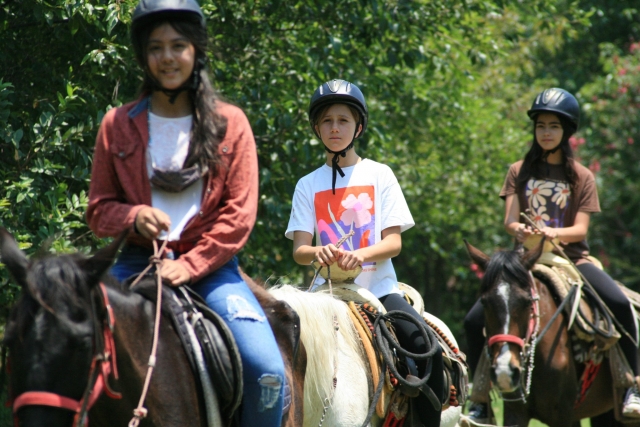 Rutas a caballo para niños