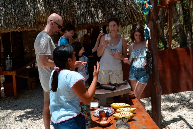 Probando el cacao