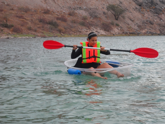 Rema en kayak individual