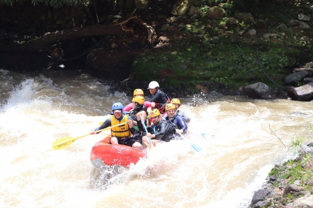 Aventura en lanchas inflables