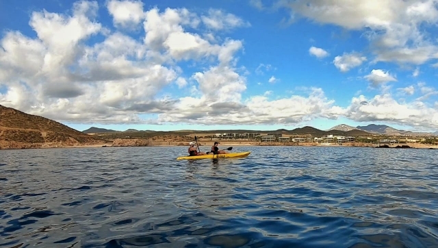 Kayak en dos bahías