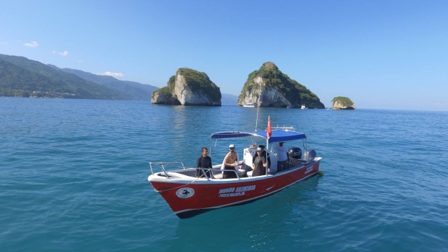 Salida en barco para bucear