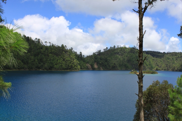 Paseo por la laguna