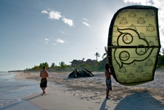 Curso grupos de Introduccion al Kitesurf Tulum