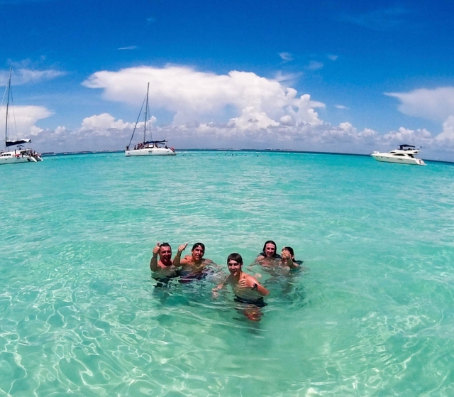 Descansando en Isla Mujeternera