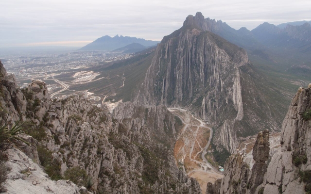 Vista desde el caminio por la huasteca