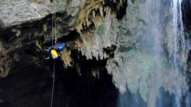 Descendiendo por la casacada 