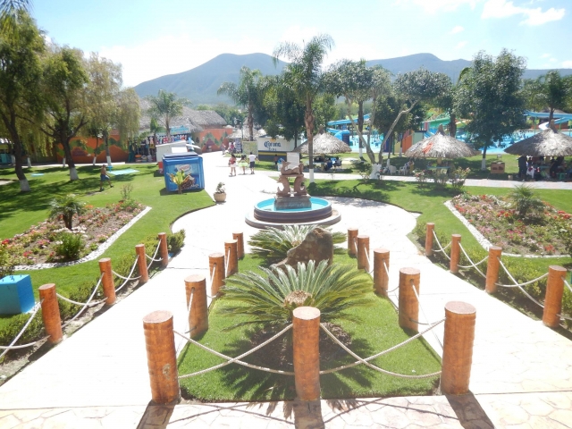 Entrada al parque acuático