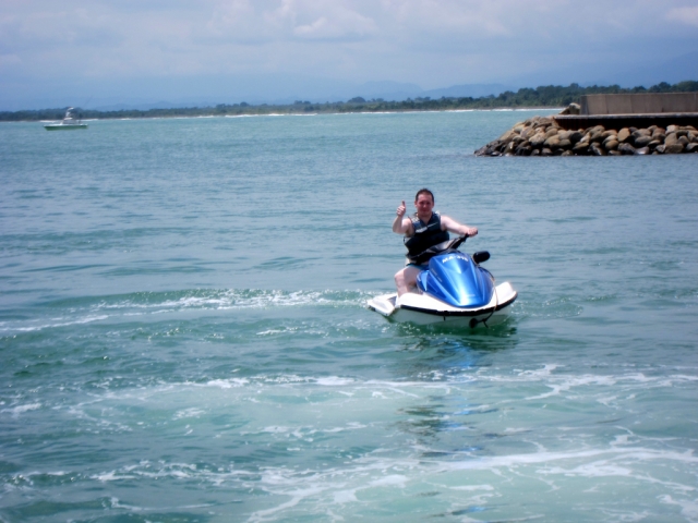 riviera maya moto azul