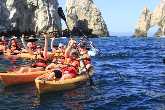 Amigos en kayak