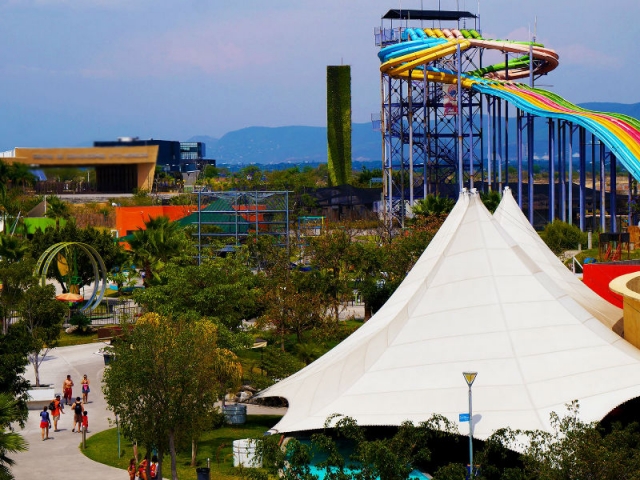 Nuestro parque de diversioneres Nuestro parque de diversioneres