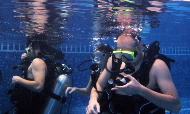 Familiarizándose con el uso del equipo