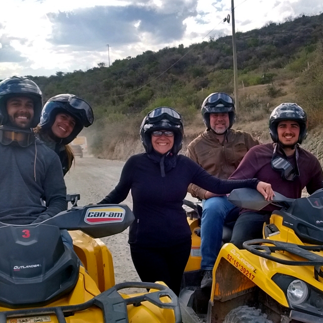 Experiencia en cuatri motos con tus amigos