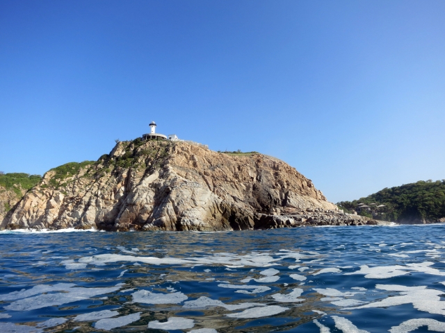Recorrido a las bahias huatulco