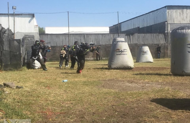 Entretenidos en el combate