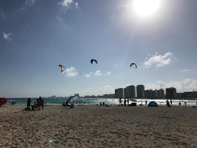 kitererererereres en la playa