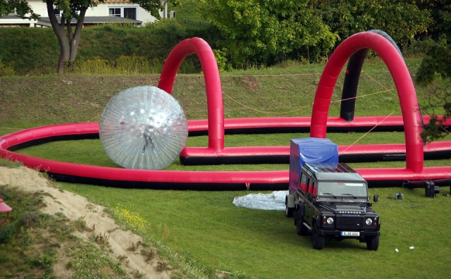 Zorbing para tu evento