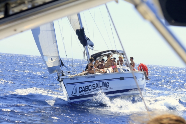 Gira en nuestro barco