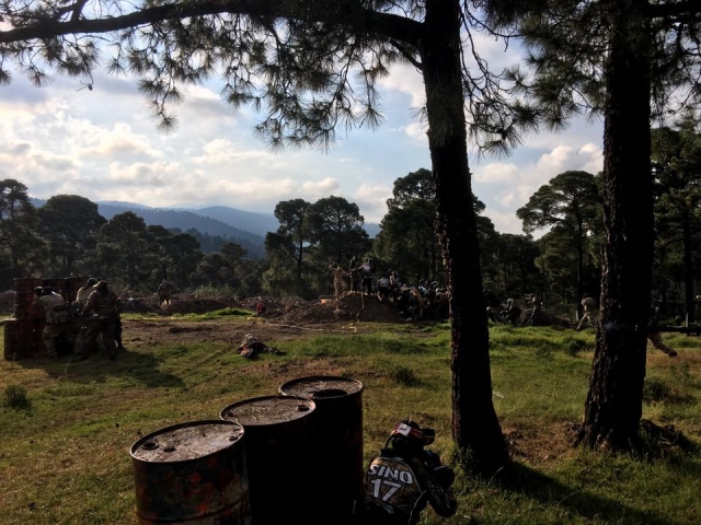 Juego de paintball en el ajusco