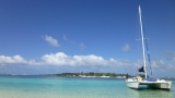 Paseo en Catamarán a Isla Mujeternera visita guiada de compras