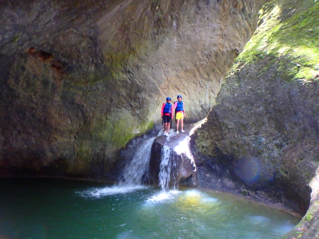Cañon y cascadas