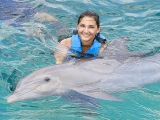 Acceso Parque acuático y delfines en Isla Mujeres