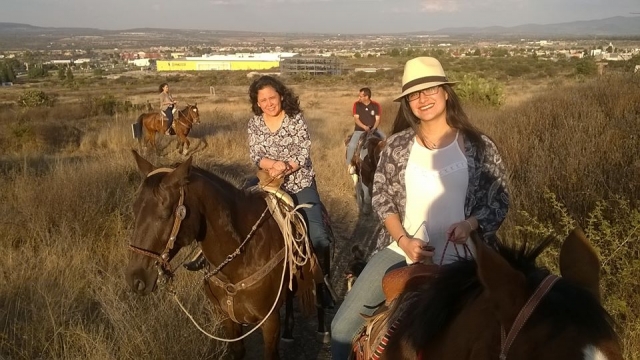 Disfruta de esta ruta a caballo con los tuyos