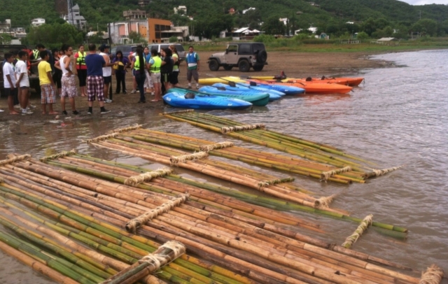 Kayaks listos para tu uso 