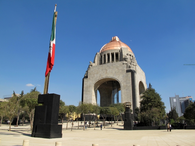 Vuela por el monumento a la revolucion 