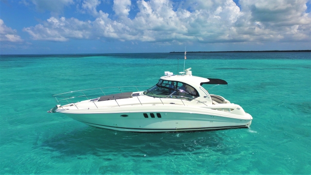 Deluxe Searay 40-1 Cozumel Boat rentals (1)