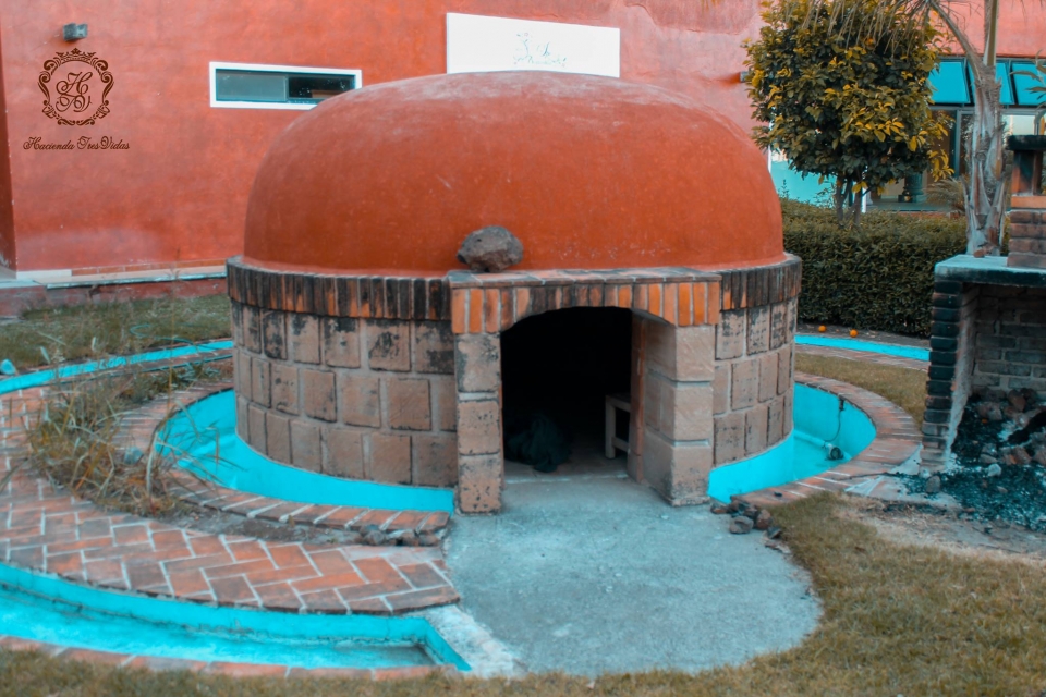 Baño de temazcal en la hacienda Baño de temazcal en la hacienda