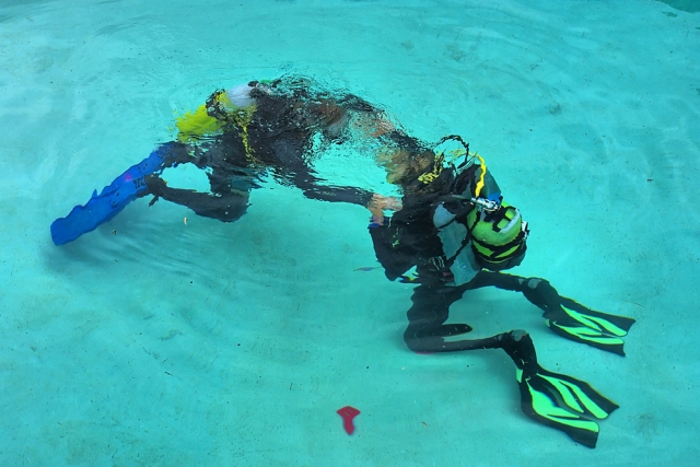 Practica de buce en fosa