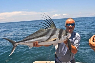 Pesca por 6 horas salida Marina de la Cruz