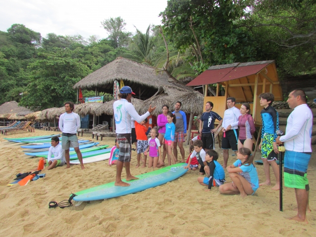 Clases de surf grupal en Puerto Escondido, 2 horas