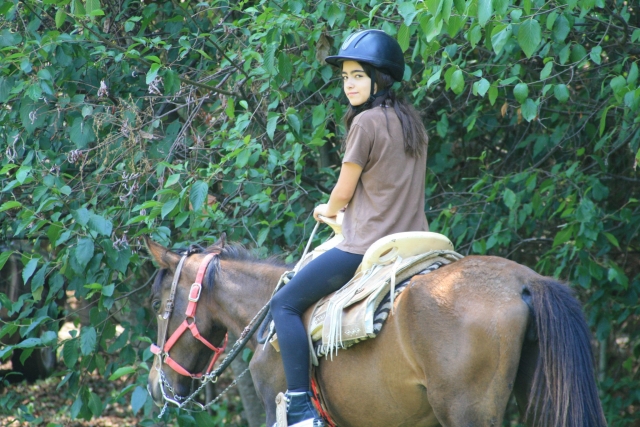Montando a caballo
