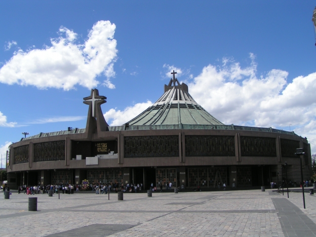 Vuela por la basilica de guadalupe