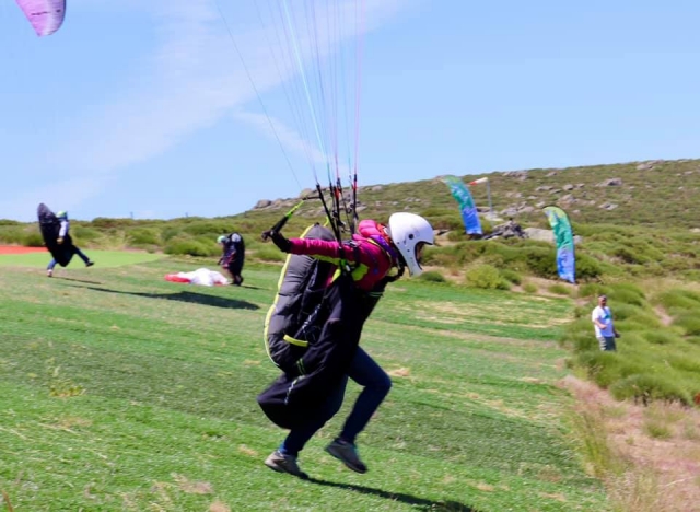 Despegando en parapente
