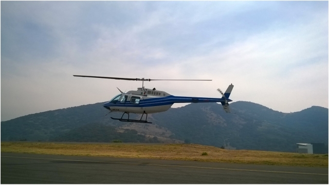Despegando en helicéptero