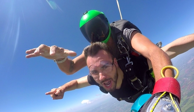 Lanzarse de paracaídas en Guadalajara