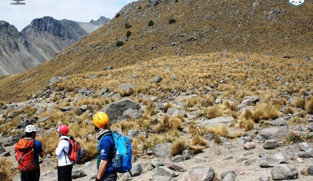 Camino por los senderos