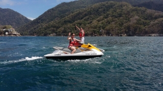 Moto acuática en Puerto Vallarta por 6 horas