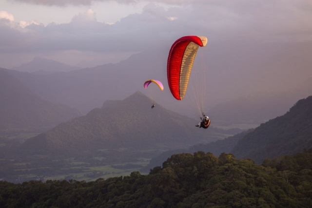 Vuelo tándem en parapente 