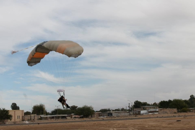 Vuelo en paracaidas 