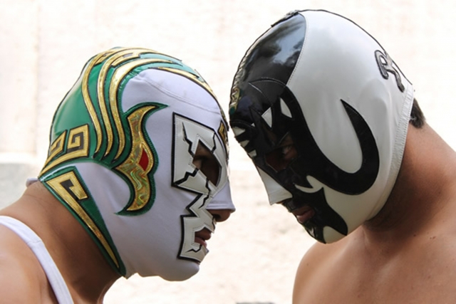 Noche Mexicana: Lucha Libre, Mariachi y Tequila