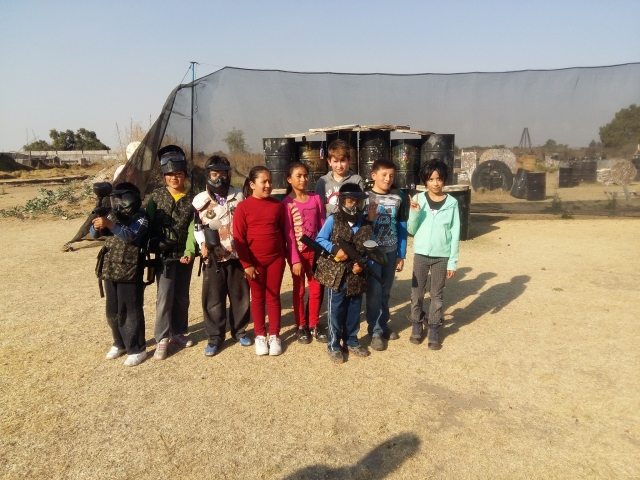 Paintball con amigos 