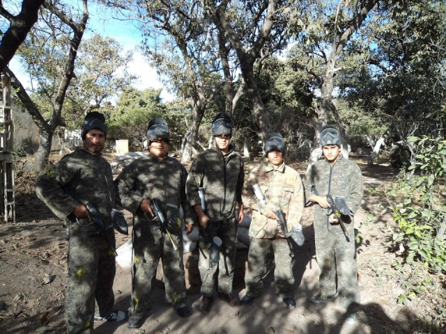 Preparate para jugar paintball 