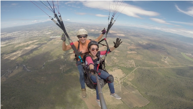 Vuelo en parapente en Colimón 