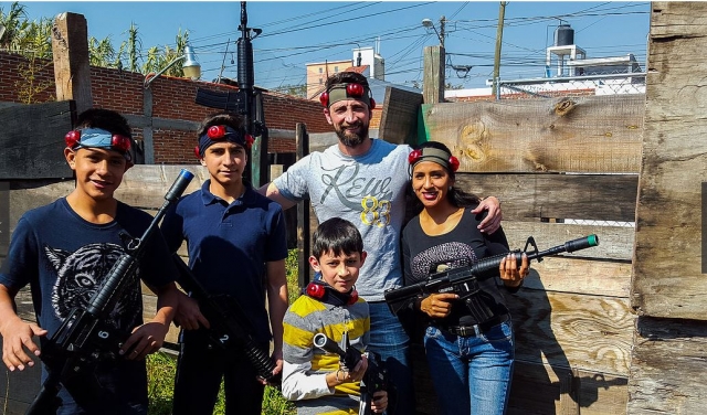 Jugando laser tag