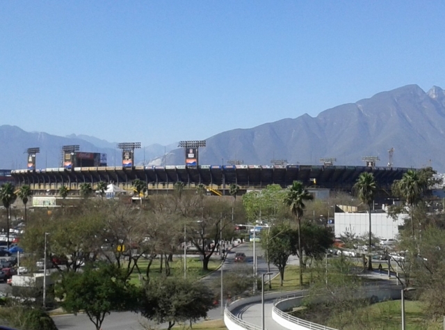 Estadio universitario vista por fuera