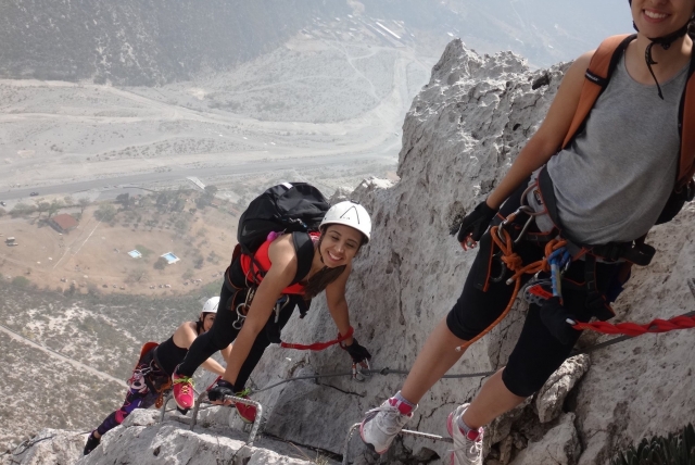 Via ferrata en la huasteca de monterrey